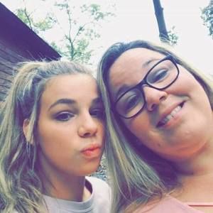 Meet your Posher, Paula